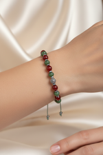 Sertifikalı Yeşim ve Kırmızı Akik Doğal Taş Bileklik – Zirkon Aparatlı, Unisex Şık Tasarım