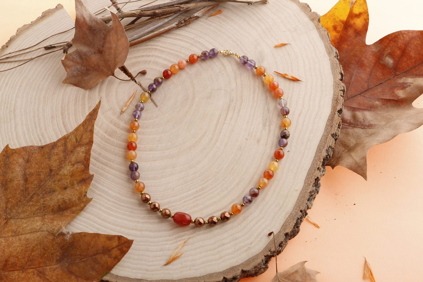 Eylül, Karnelyan Akik Ametist Doğal Taş Kolye