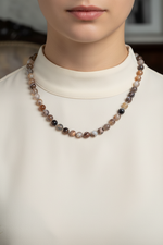 Botswana Akiği 8 mm Düğümlü Doğal Taş Kolye – Unisex El İşçiliği