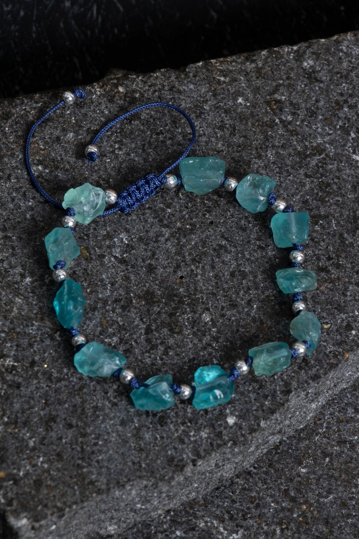 Sertifikalı Apatit ve Hematit Doğal Taş Makrome Bileklik