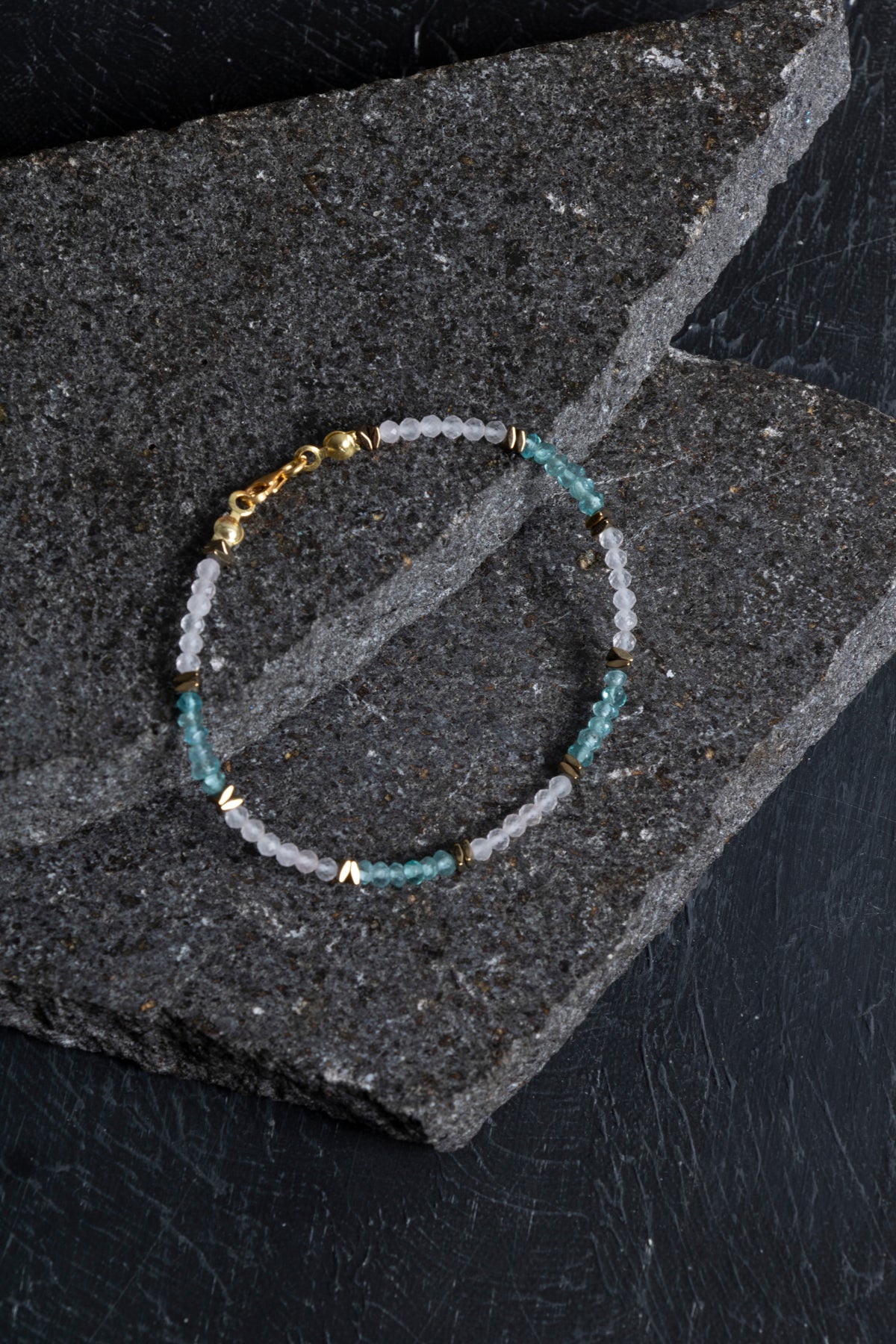 Sertifikalı Apatit ve Pembe Kuvars Doğaltaş Bileklik