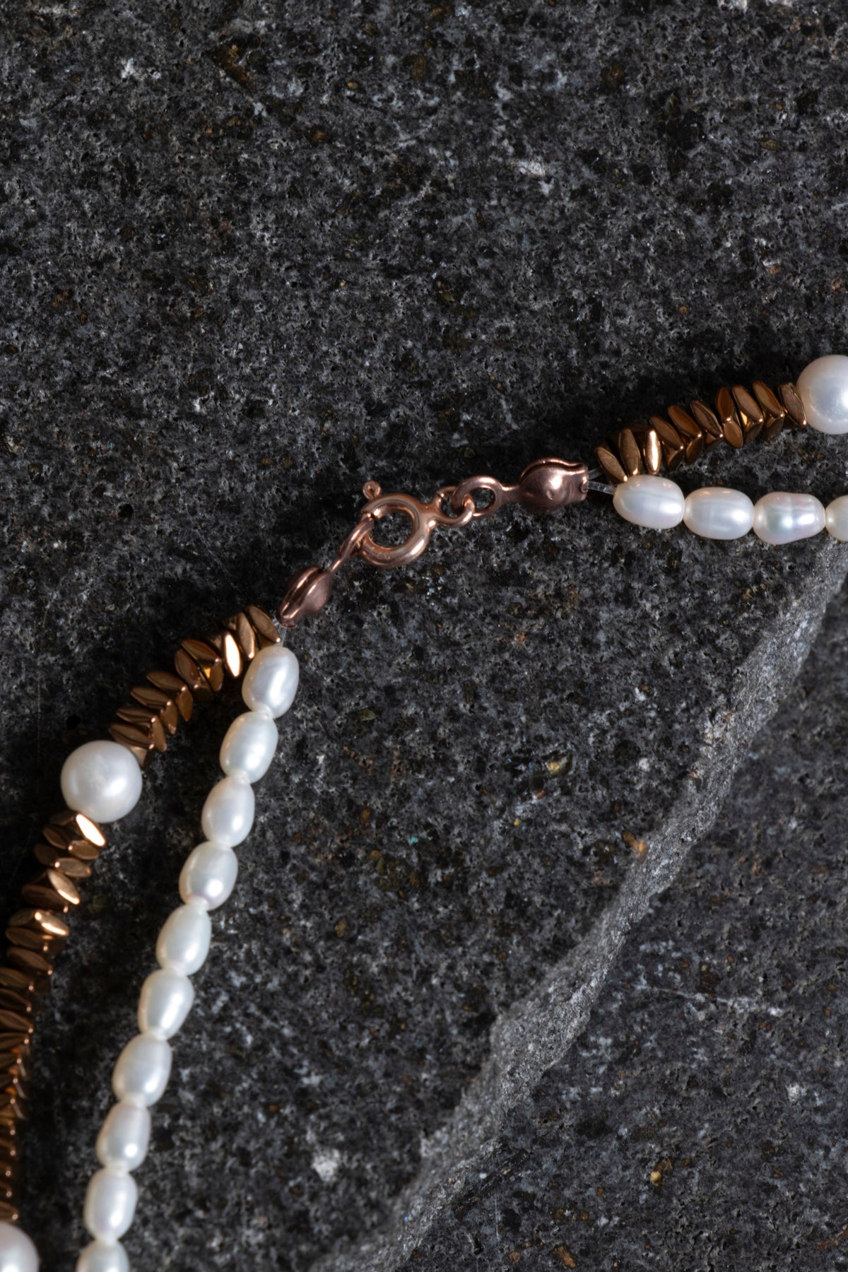 Sertifikalı İnci ve Hematit Doğaltaş Kolye