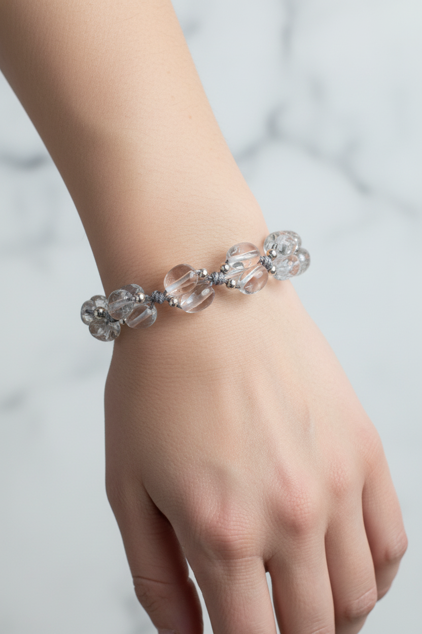 Kristal Kuvars Doğal Taş Merdiven Kapama Bileklik – Naturel Kesim & Ayarlanabilir İpli Tasarım