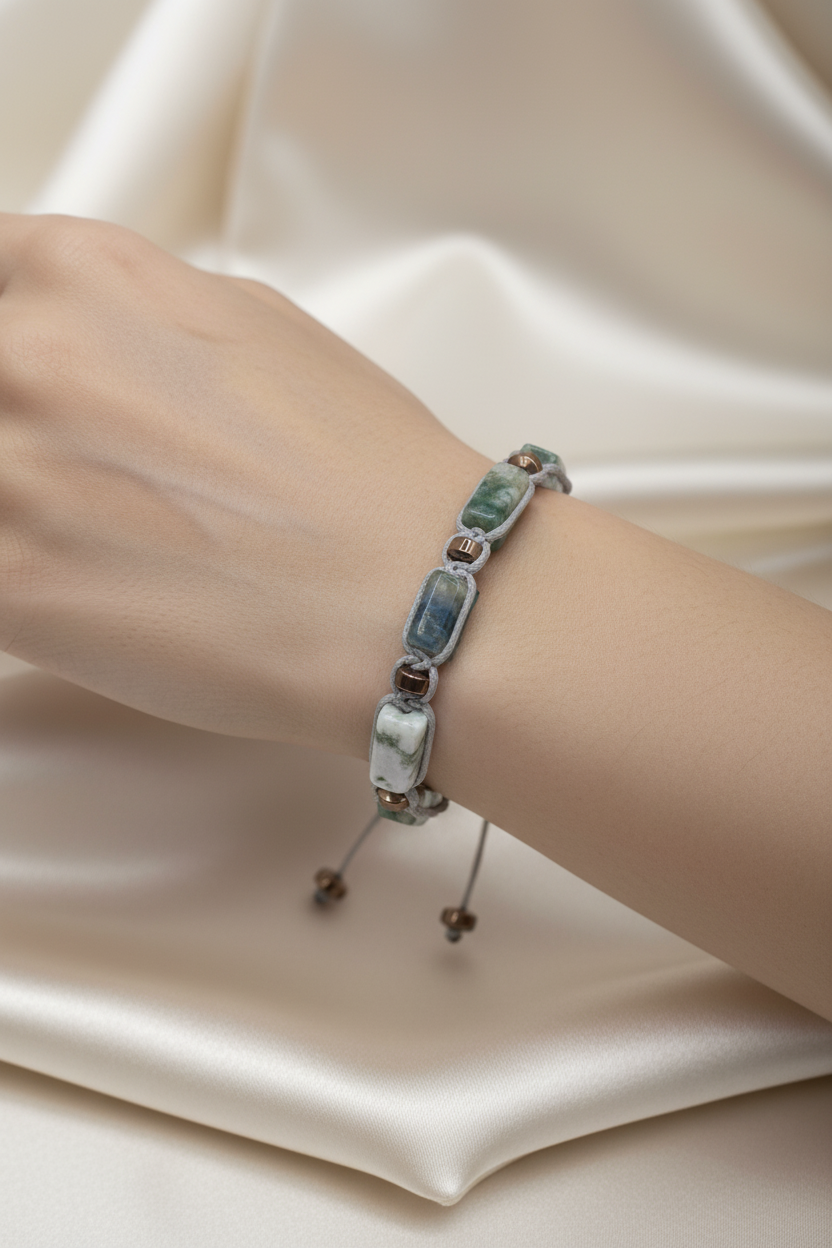 Yosunlu Akik ve Hematit Doğal Taş Bileklik – İpli Köşeli Makrome Model, Unisex Tasarım