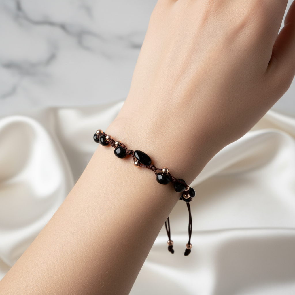 Siyah Turmalin Natürel Kesim Doğal Taş Makrome Bileklik – Unisex El İşçiliği