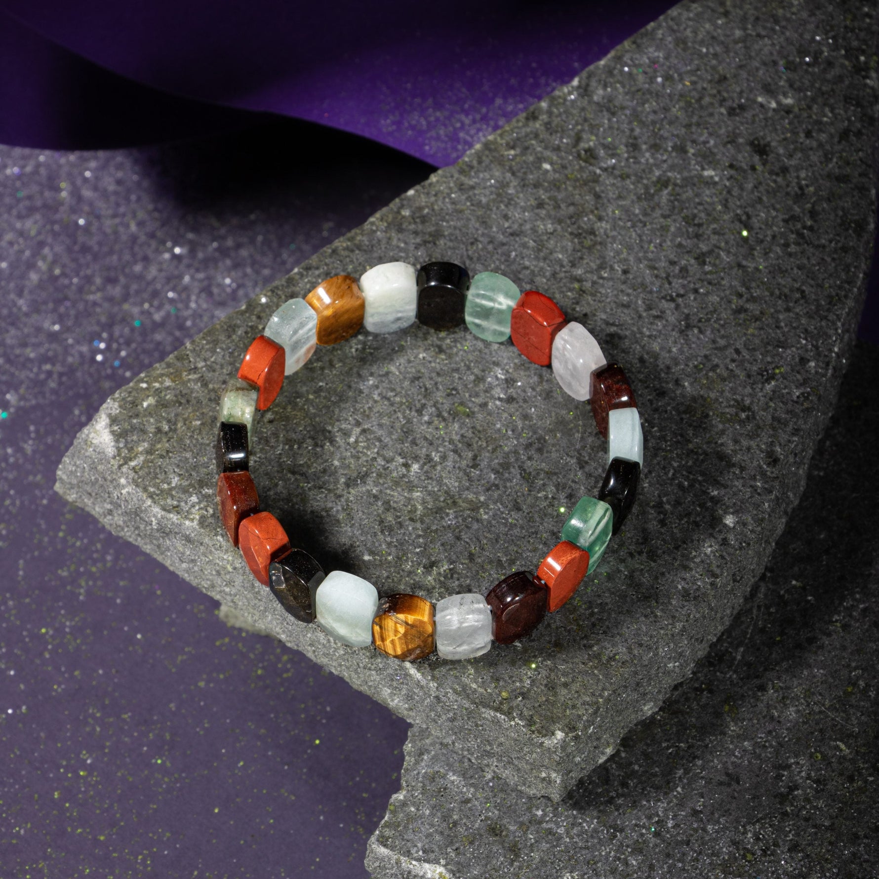 Kova Burcu Bileklik Akuamarin, Bordo Granat Lal, Jasper, Kaplan Gözü, Labradorit, Obsidyen, Selenit, Yeşil Florit