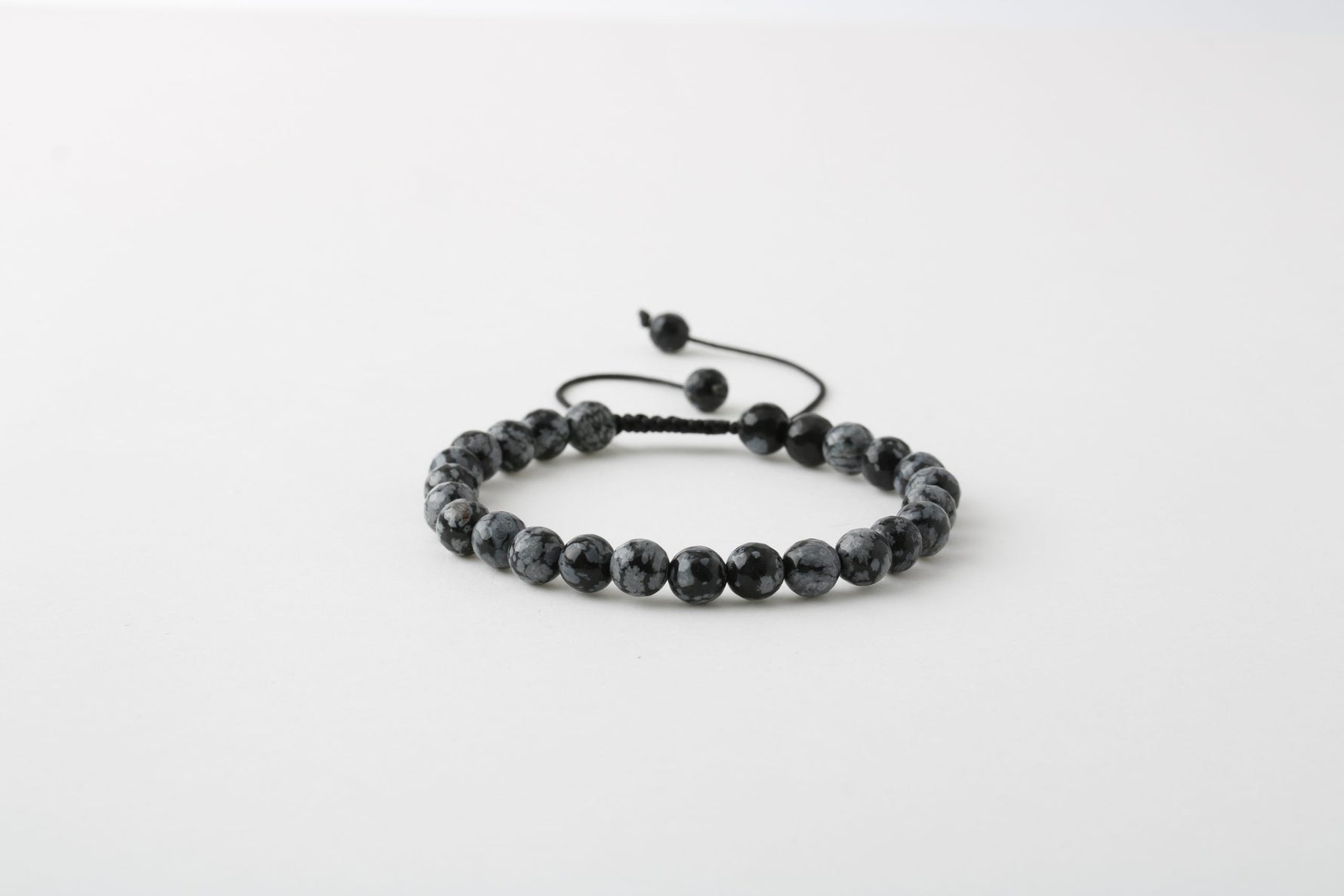 Karlı Obsidyen 6mm Merdiven Kapama Doğal Taş Bileklik