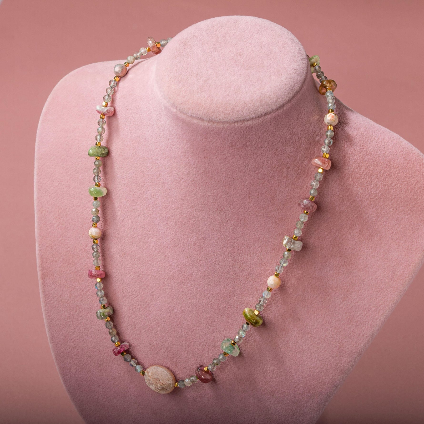 Labradorit-Renkli Turmalin-Güneş Taşı-Pembe Opal Doğal Taş Kolye