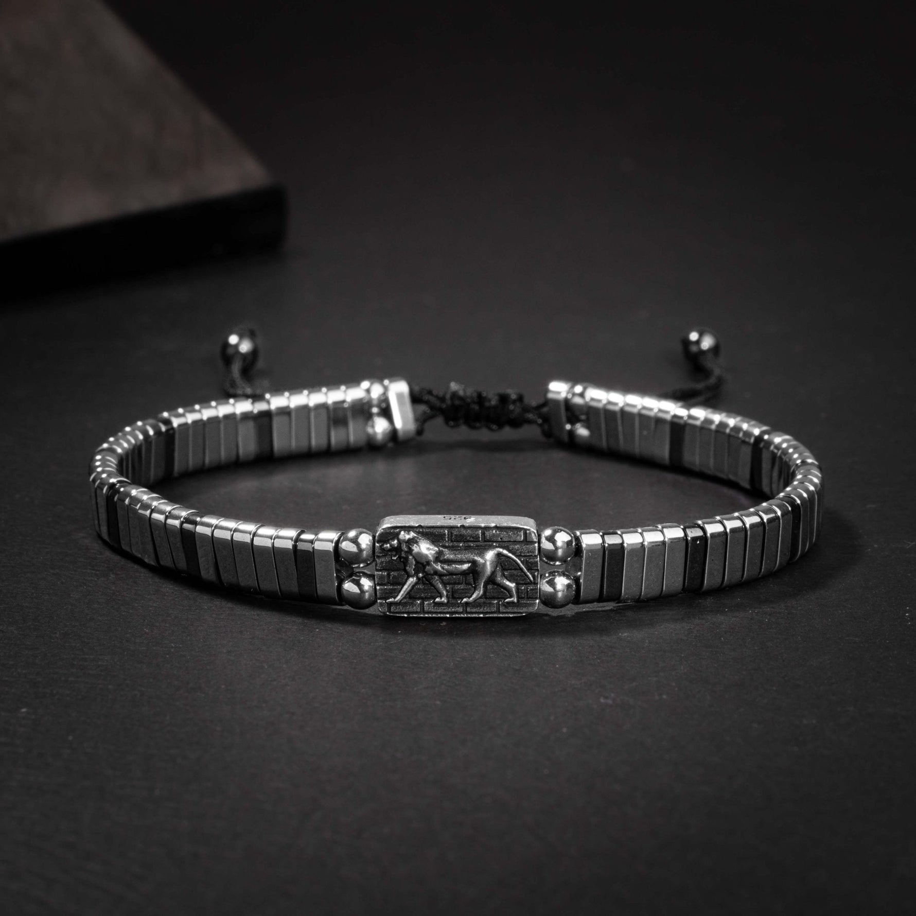 Hematit Doğal Taş Gümüş Erkek Tasarım Bileklik