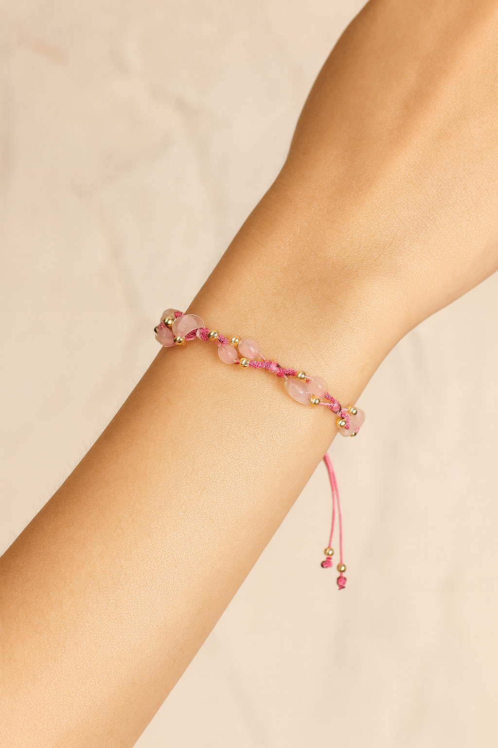 Pembe Kuvars Doğal Taş Makrome Bileklik – Pirtash
