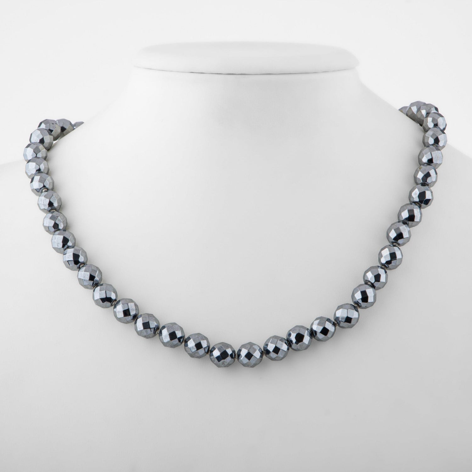 Trehartz 8 mm Düğümlü Doğal Taş Kolye