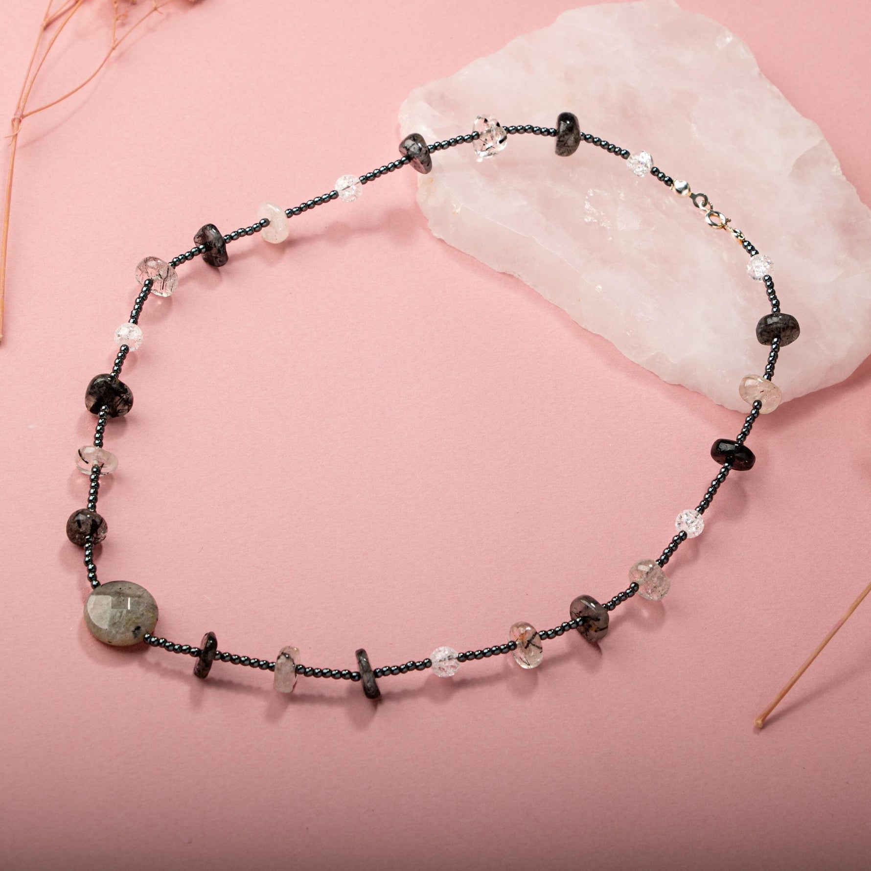 Labradorit-Necef-Rutilli Kuvars-Hematit Doğal Taş Kolye