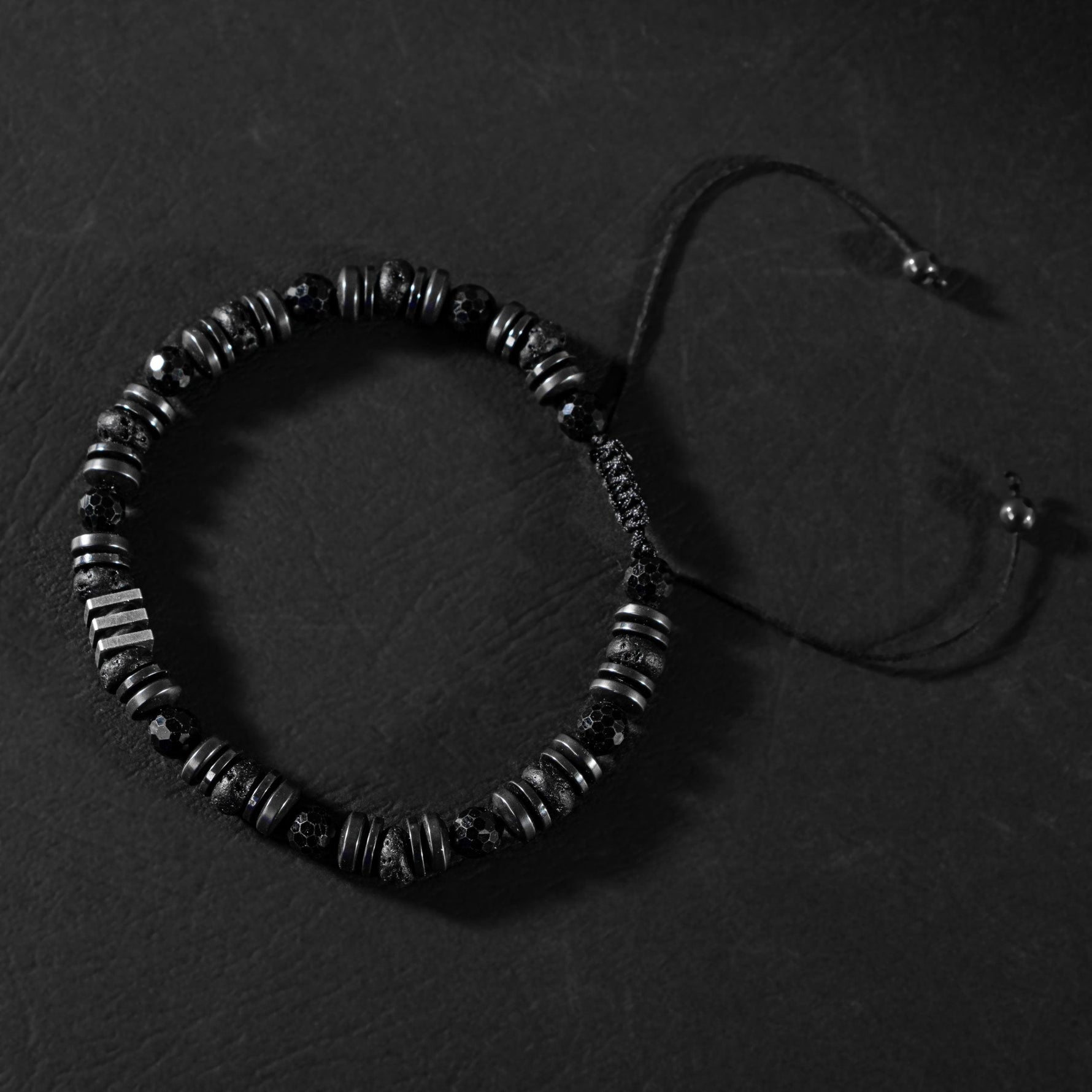 Turmalin-Siyah Lav Taşı-Hematit Doğal Taş Erkek Makrome Bileklik