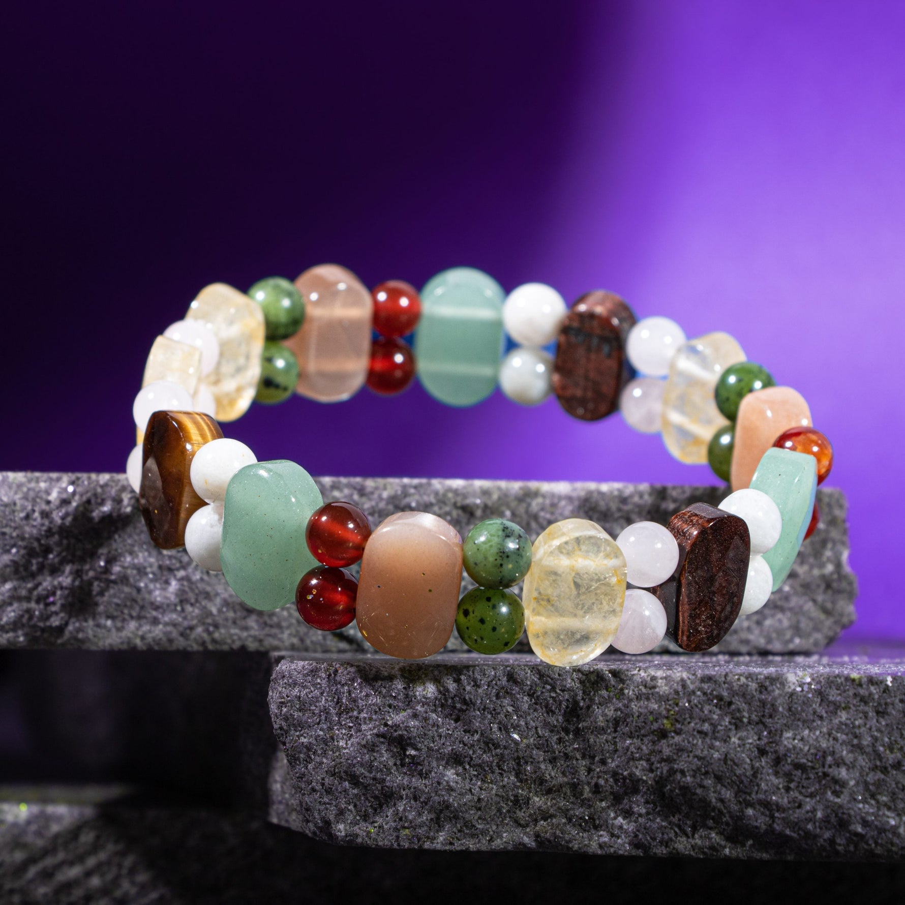 İkizler Burcu Bileklik Ay Taşı, Güneş Taşı, Kaplan Gözü, Pembe Kuvars, Sitrin, Yeşil Aventurin, Yeşim