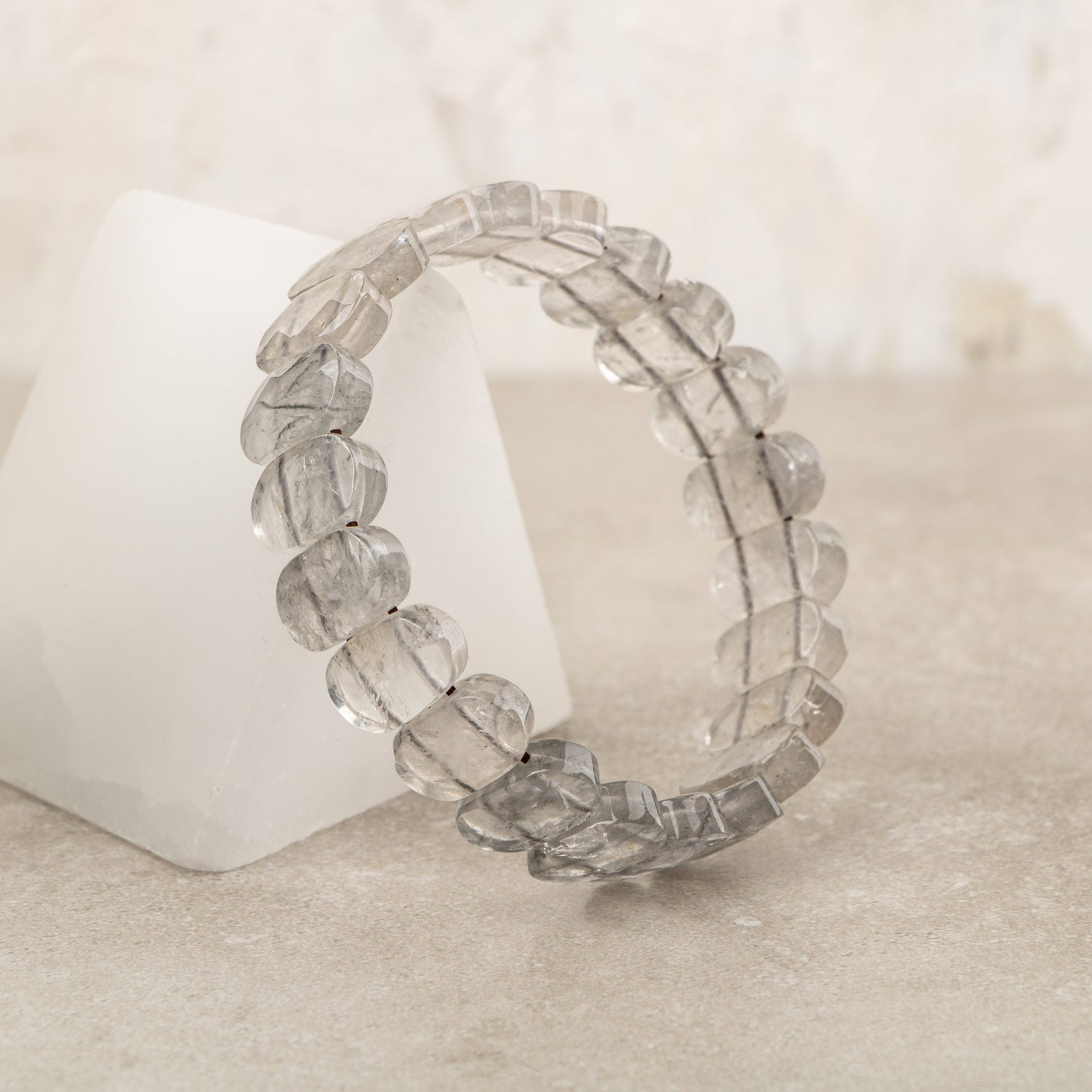 Bulutlu Kuvars Doğal Taş Geniş Kesim Bileklik