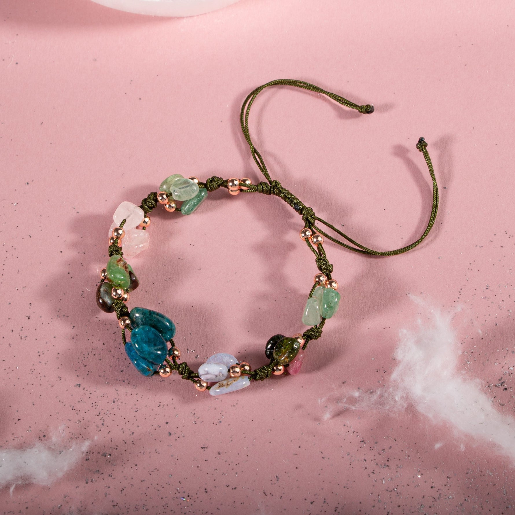 Boğa Burcu Bileklik Kalsedon, Kiyanit, Krizopras, Mavi Apatit, Pembe Kuvars, Renkli Turmalin, Yeşil Aventurin