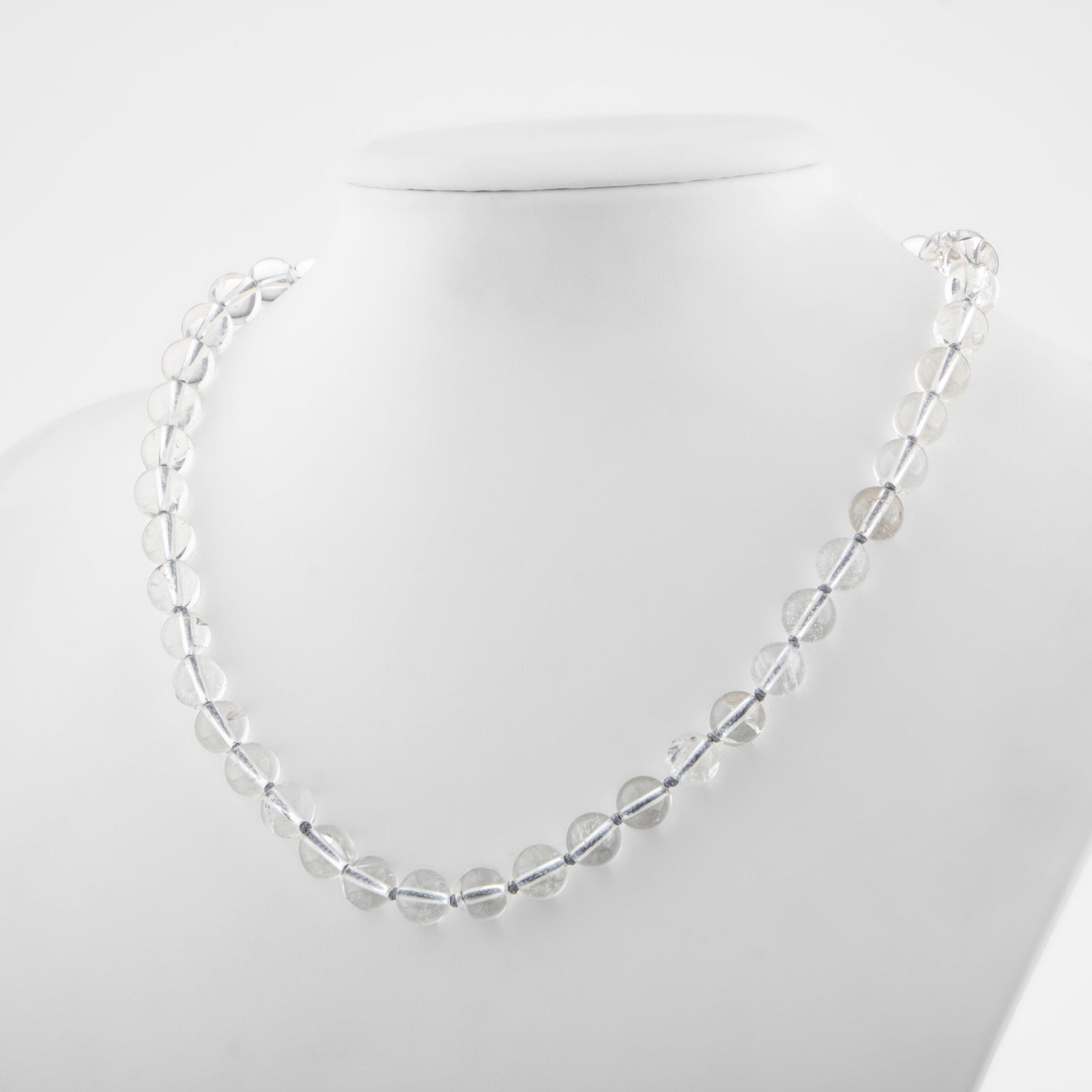 Kristal Kuvars 8 mm Düğümlü Doğal Taş Kolye