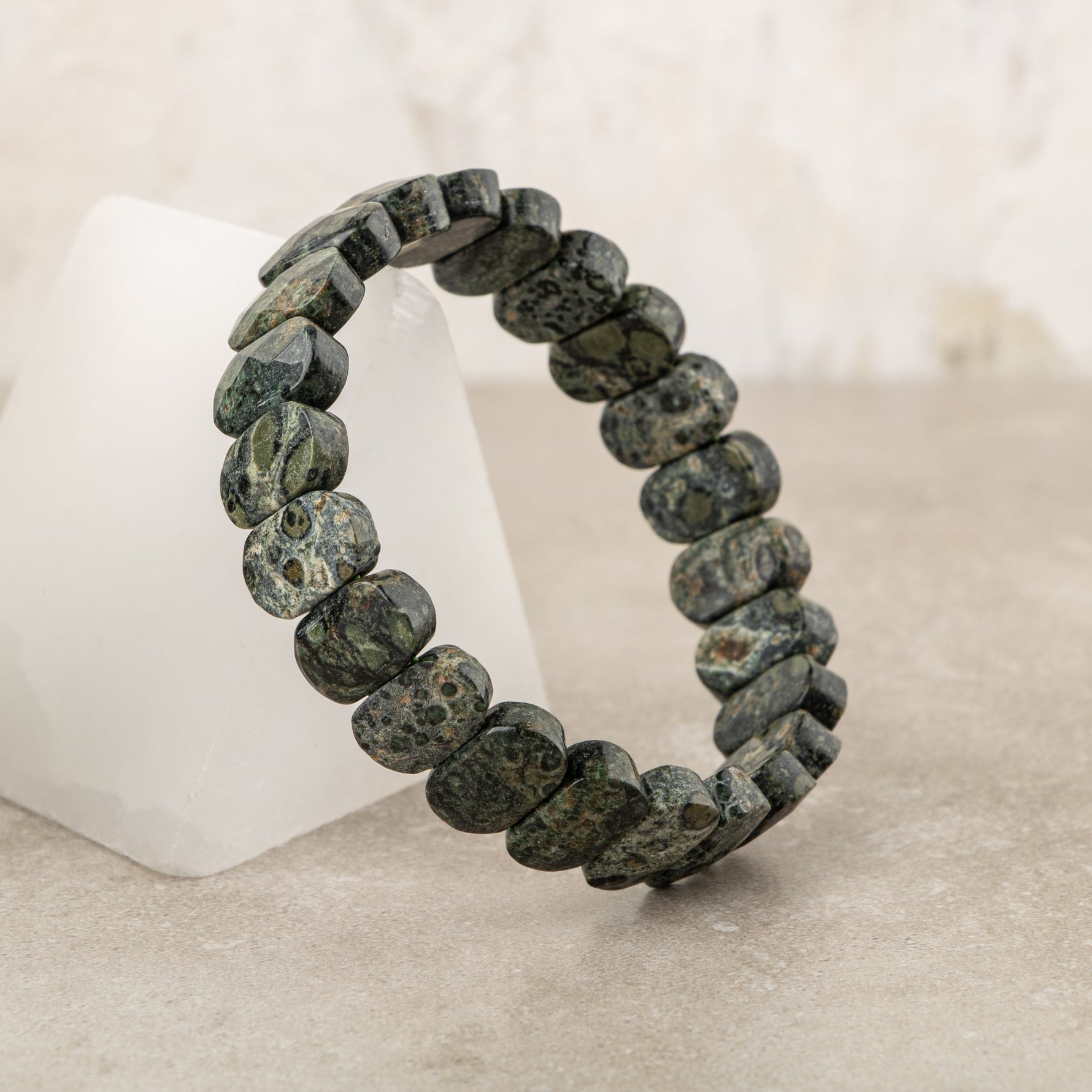 Yeşil Jasper Doğal Taş Geniş Kesim Bileklik