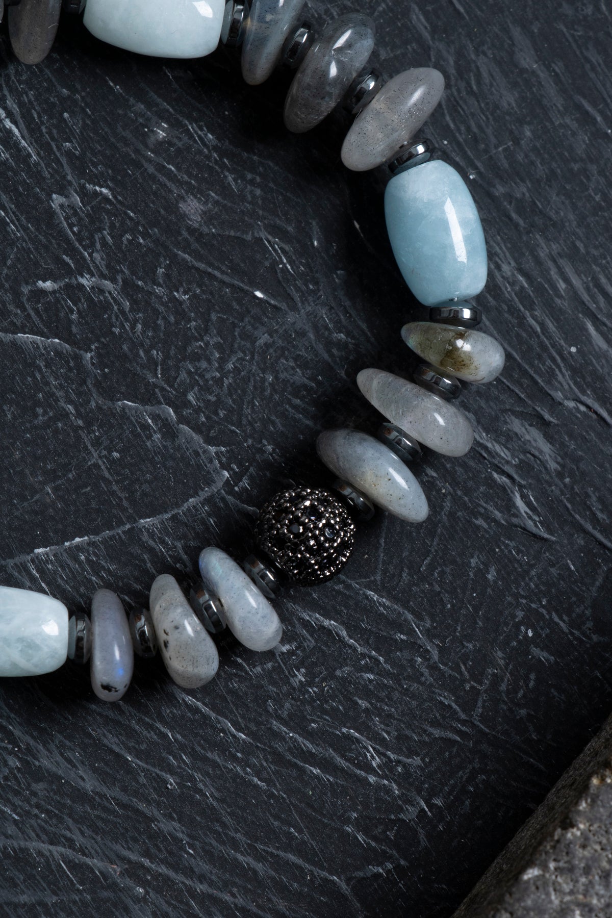 Sertifikalı Akuamarin, Labrodit Makrome Bileklik