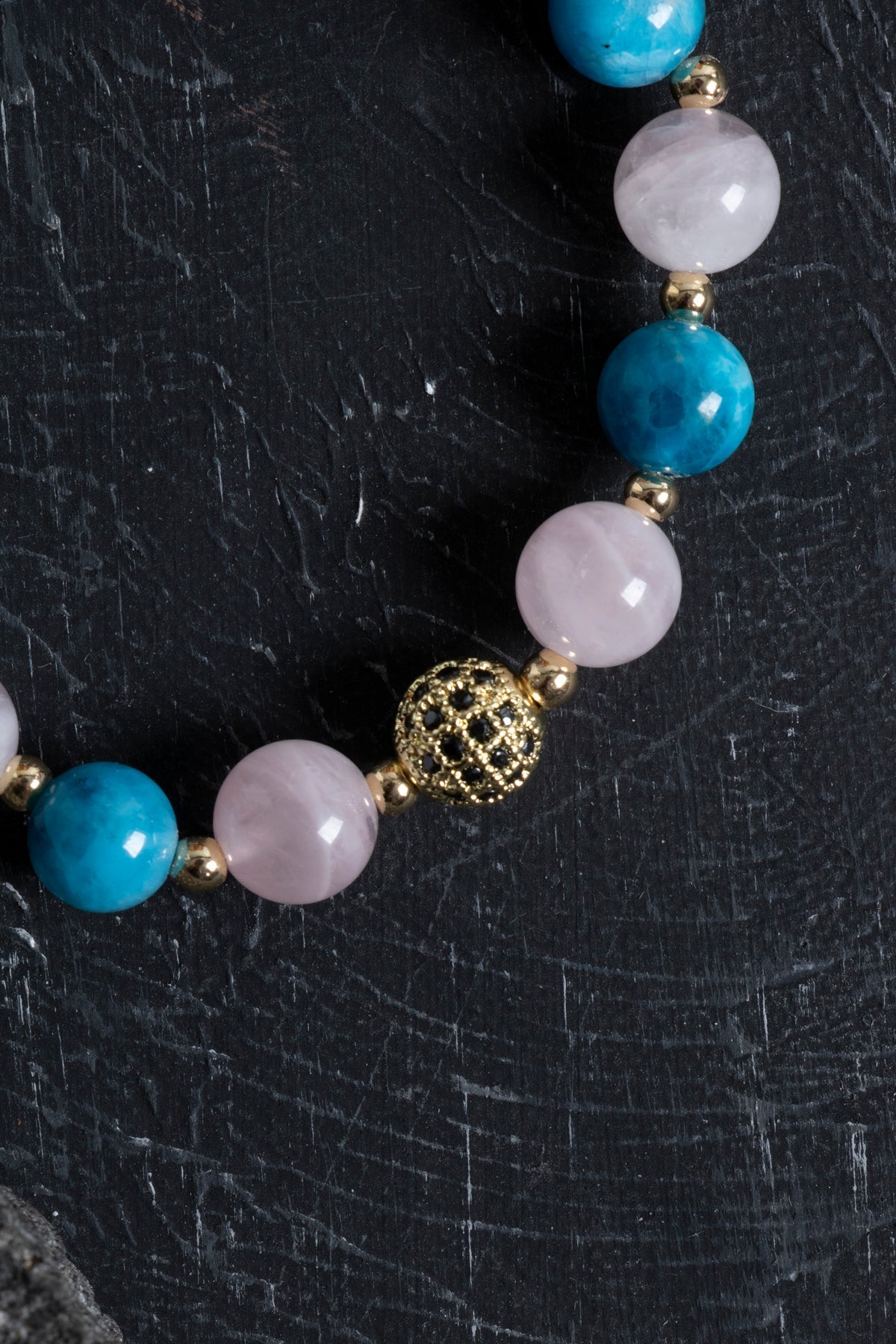 Sertifikalı Apatit, Pembe Kuvars ve Hematit Bileklik