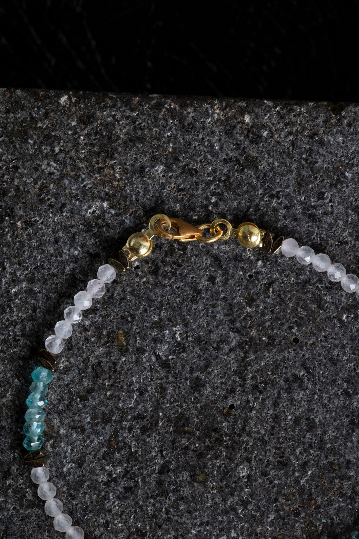 Sertifikalı Apatit ve Pembe Kuvars Doğaltaş Bileklik