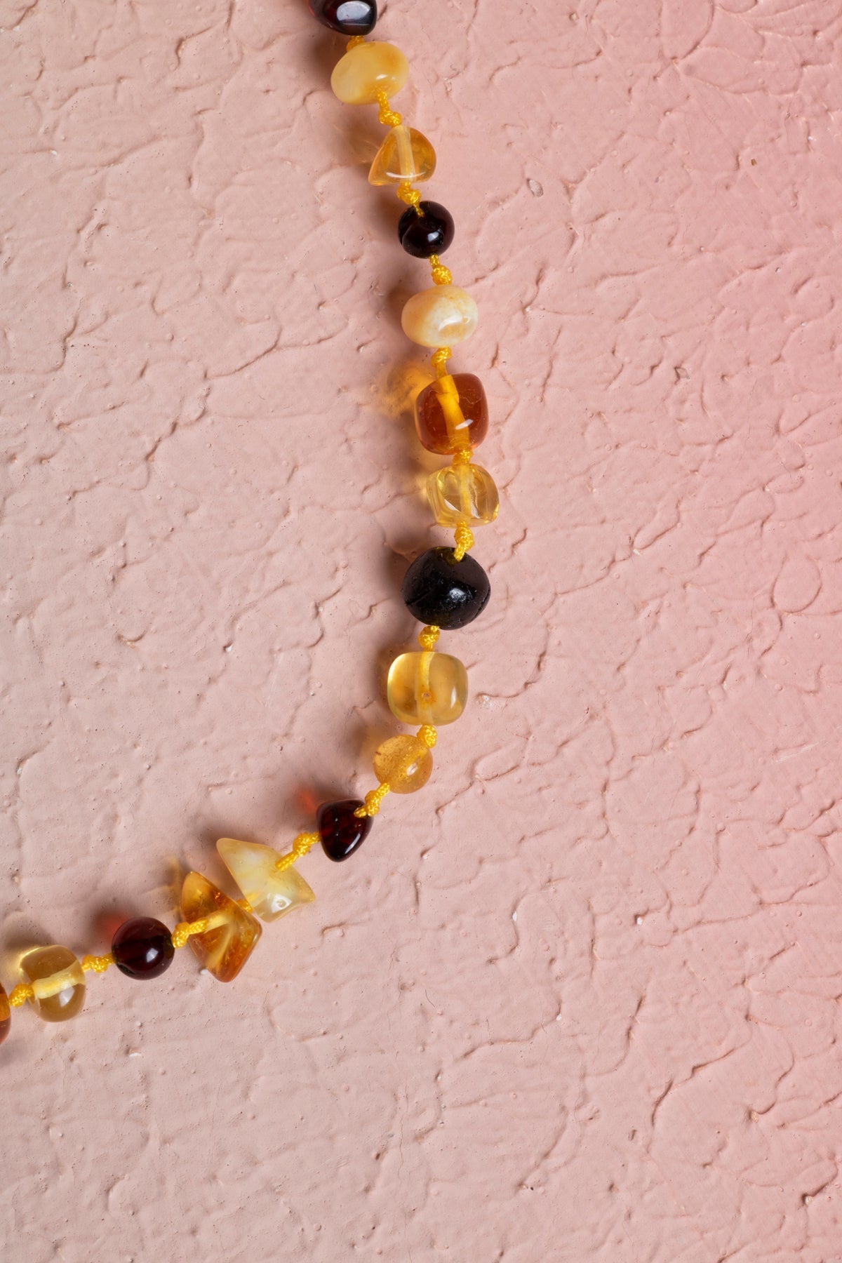 Sertifikalı Bebek Kehribar Doğal Taş Kolye