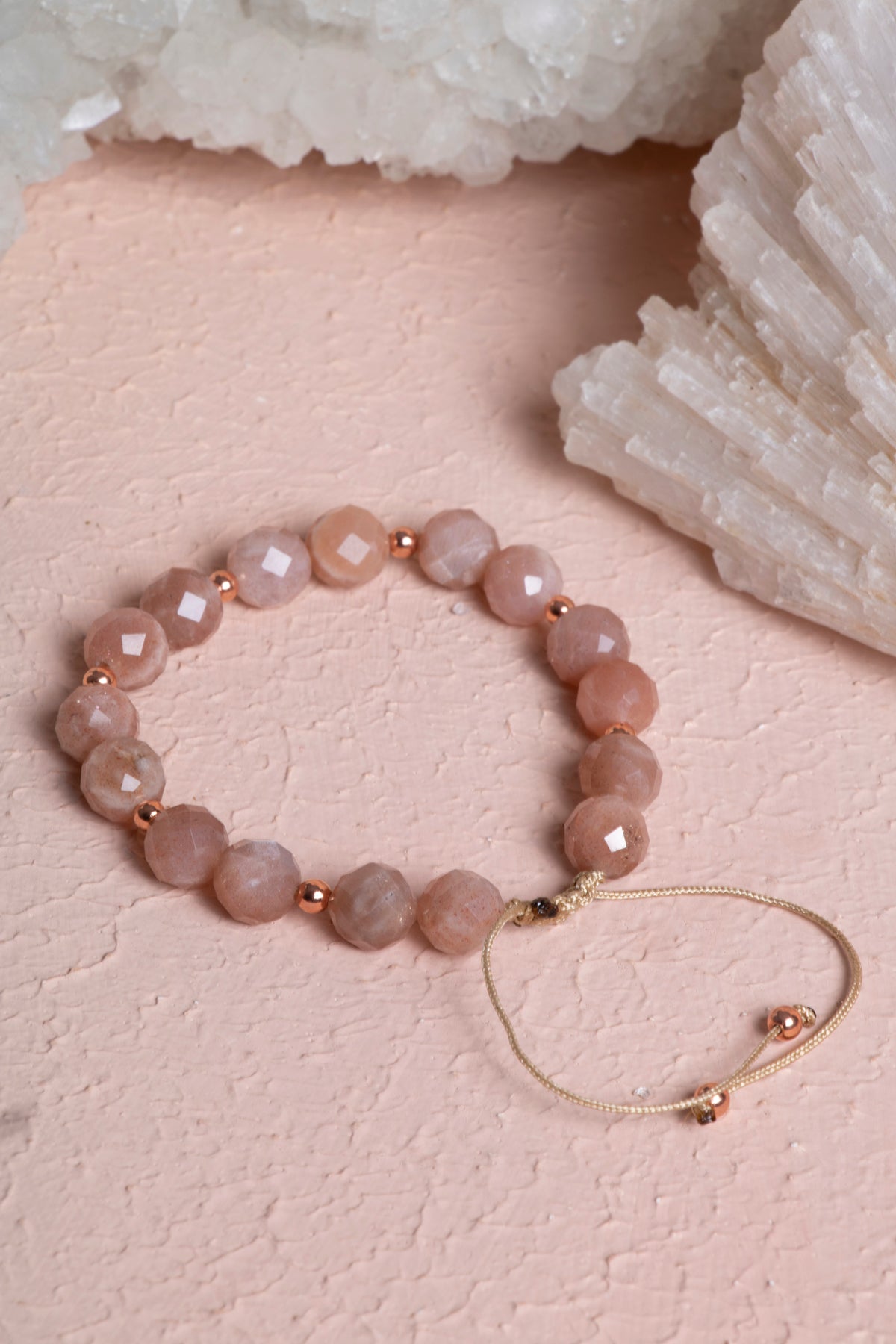 Sertifikalı Güneş Taşı, Hematit Doğal Taş Makrome Bileklik 