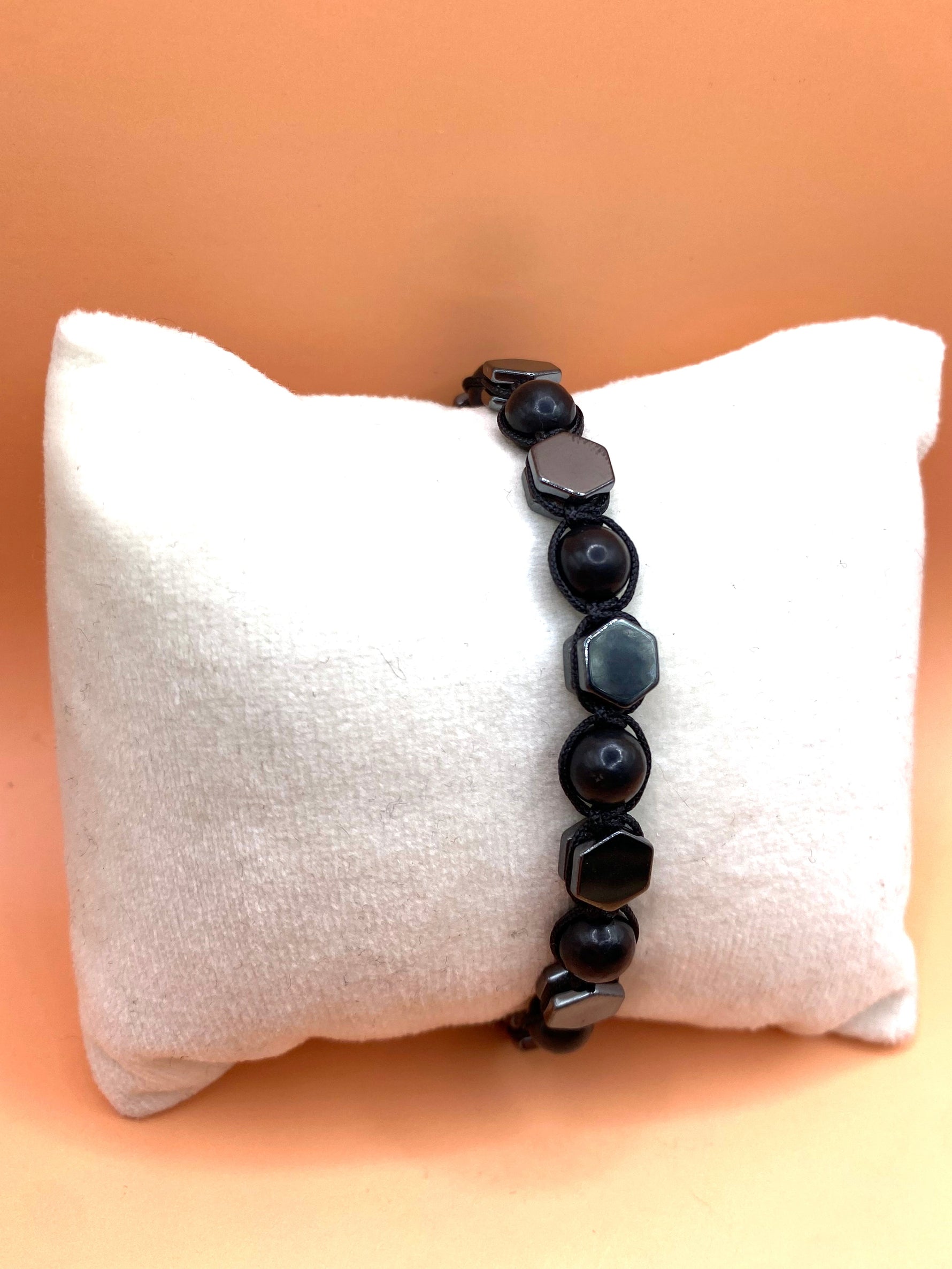 Sertifikalı Hematit - Şungit  Doğal Taş Bileklik Taş Üzeri İpli
