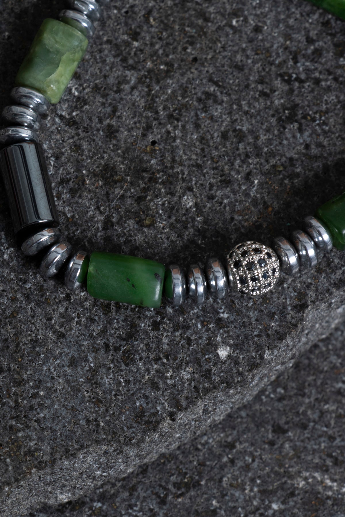 Sertifikalı Hematit ve Yeşim Doğal Taş Bileklik