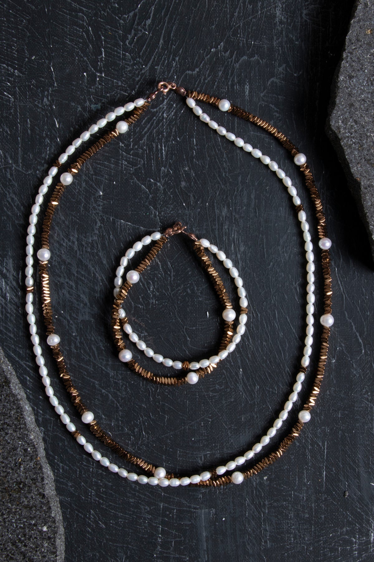 Sertifikalı İnci ve Hematit Doğaltaş Takım