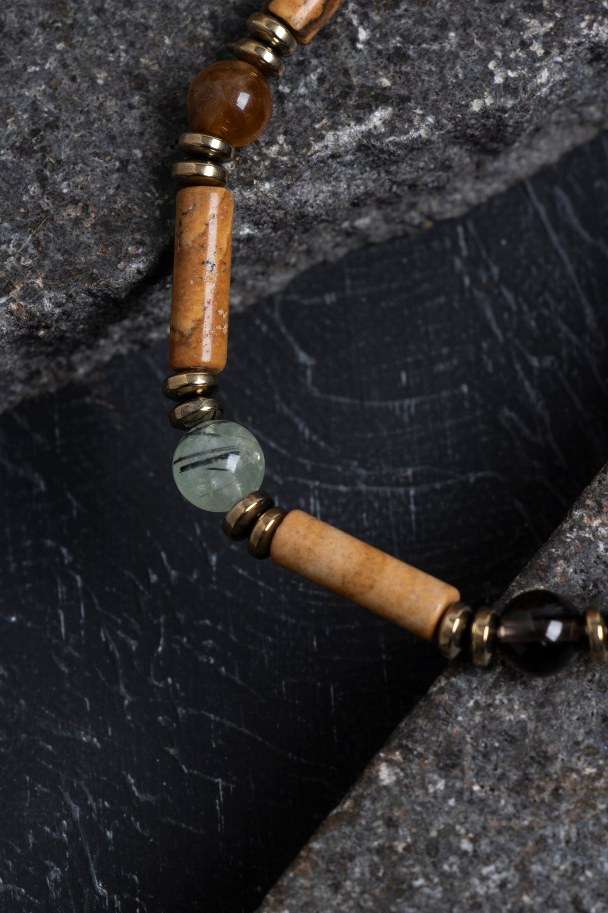 Sertifikalı Jasper ve Oğlak Burcu Doğal Taş Bileklik