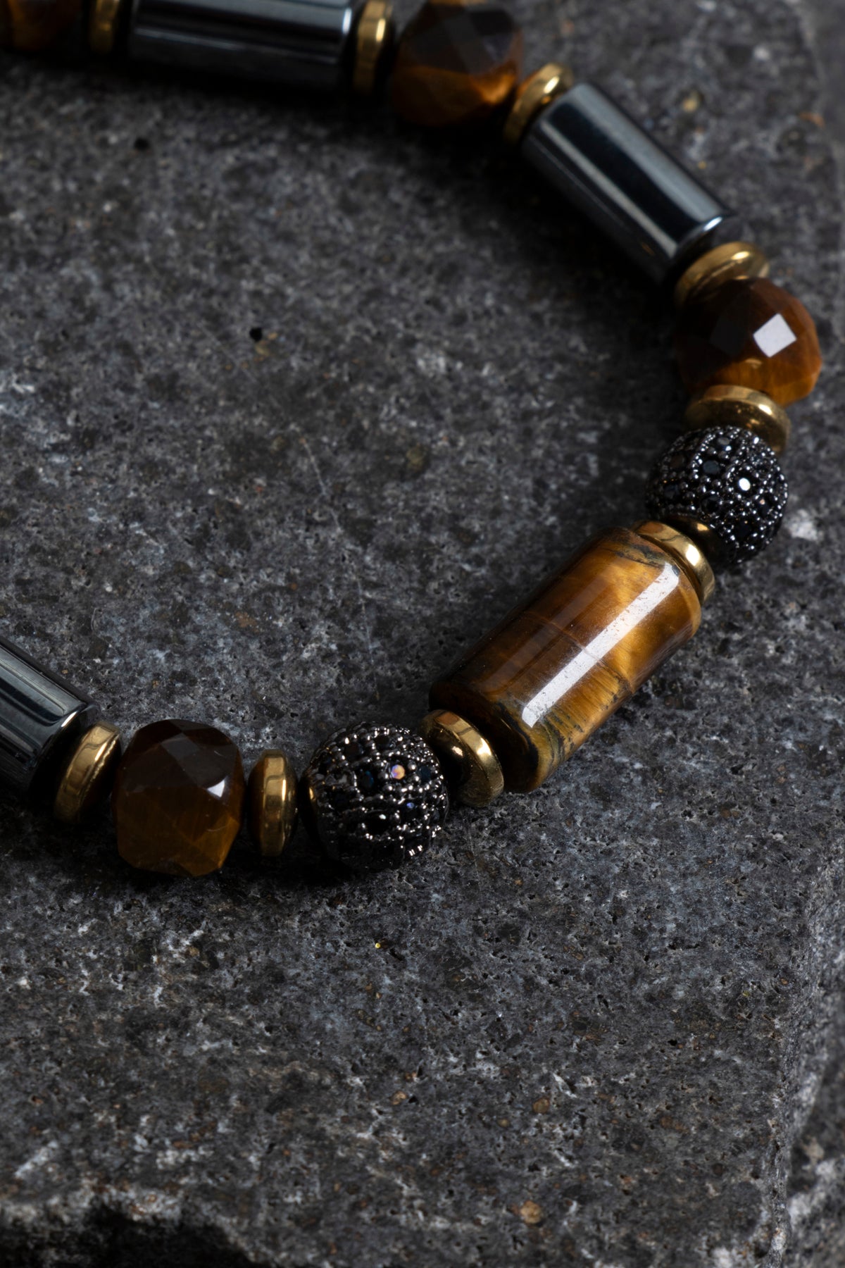 Sertifikalı Kaplan Gözü ve Hematit Doğal Taş Bileklik