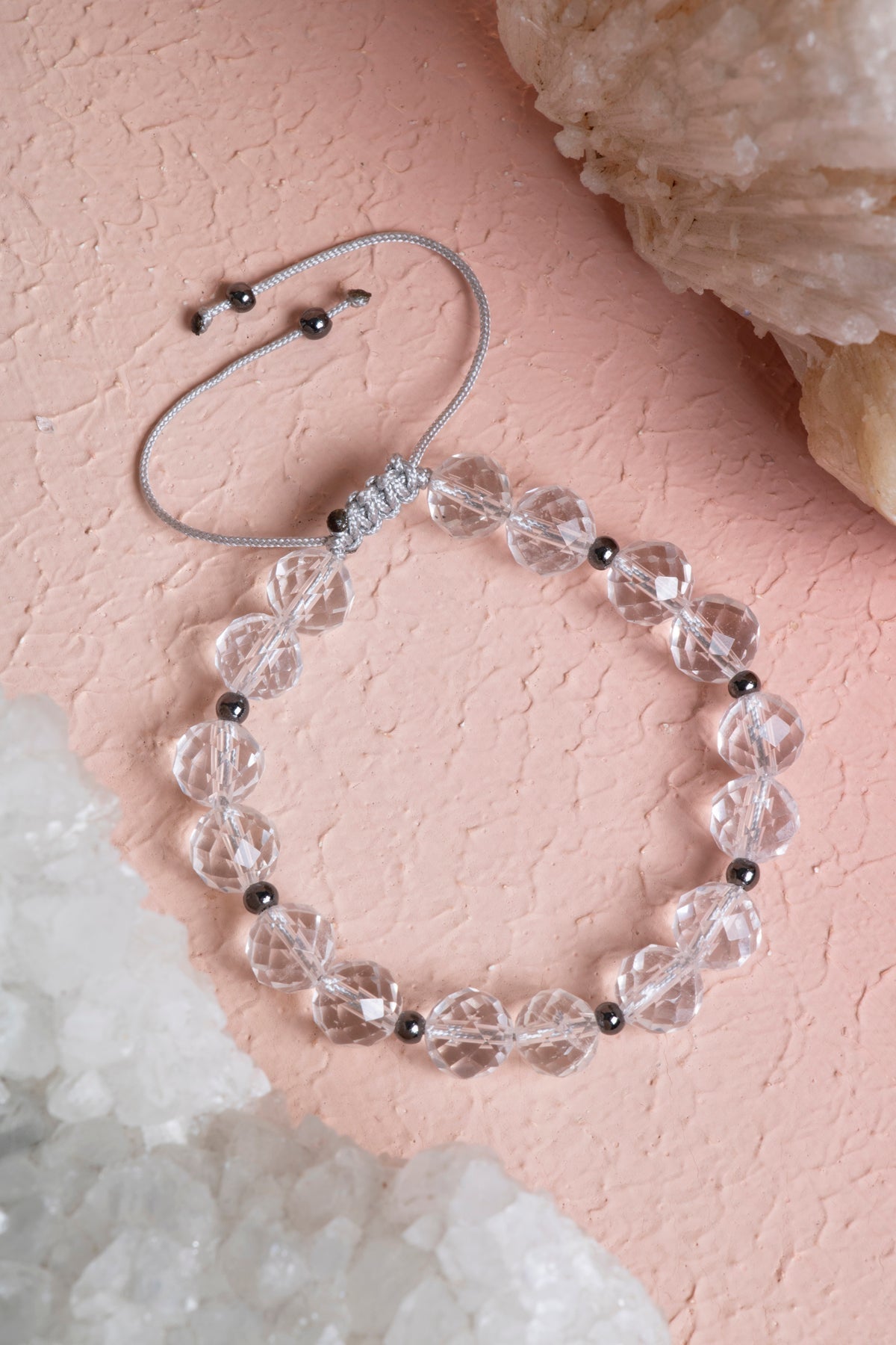 Sertifikalı Kristal Kuvars, Hematit Fasetli Doğal Taş Makrome Bileklik 