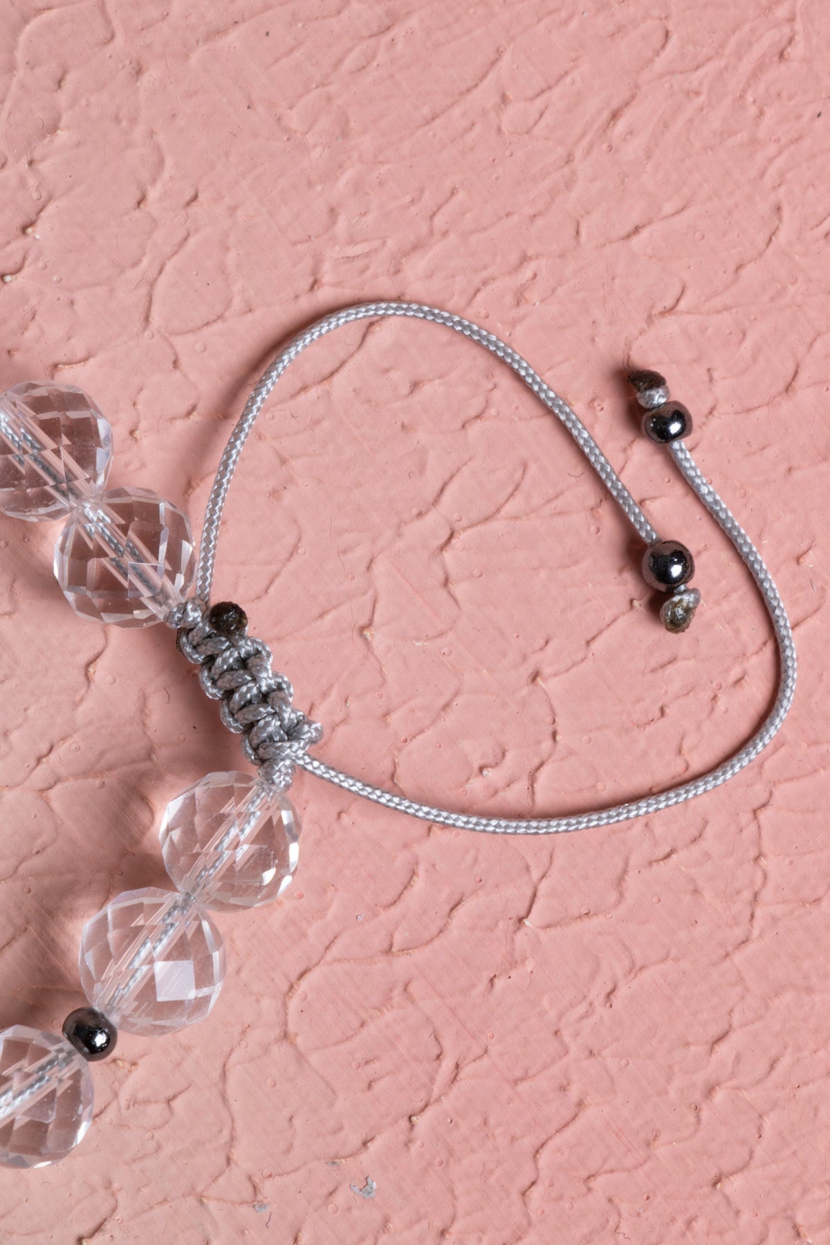 Sertifikalı Kristal Kuvars, Hematit Fasetli Doğal Taş Makrome Bileklik 