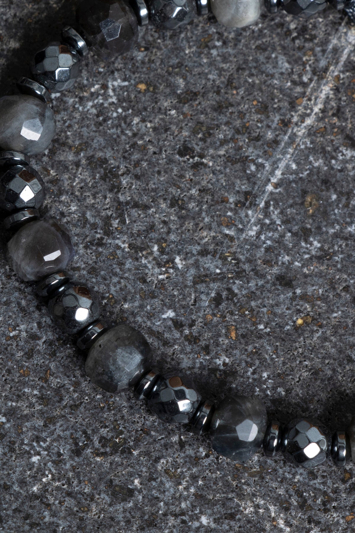 Sertifikalı Labradorit, Hematit Doğal Taş Makrome Bileklik