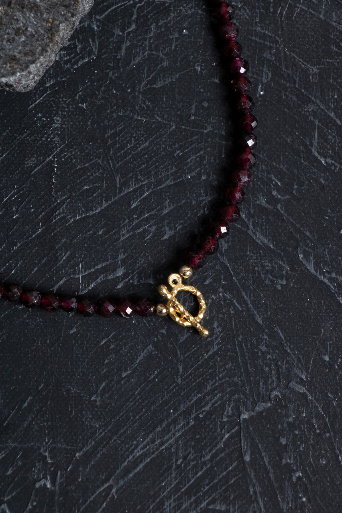 Sertifikalı Lal Granat Altın Kaplama Fasetli  Doğal Taş Kolye