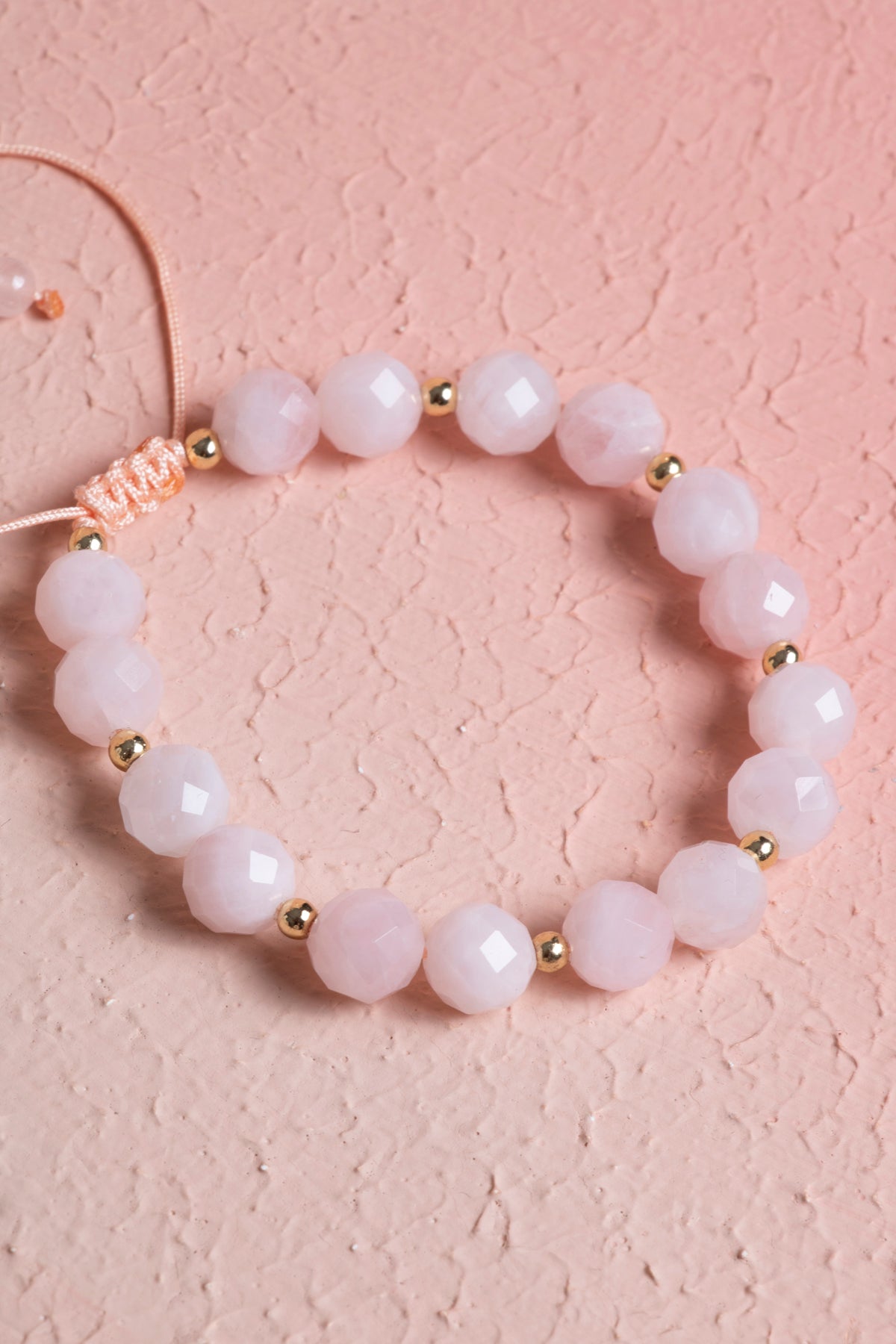 Sertifikalı Pembe Kuvars, Hematit Fasetli Doğal Taş Makrome Bileklik 