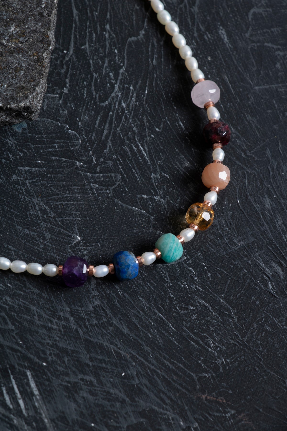 Sertifikalı Pembe Kuvars, Lal, Amazonit, Sitrin, Ametist, Güneş Taşı, Lapis, İnci Doğal Taş Kolye 