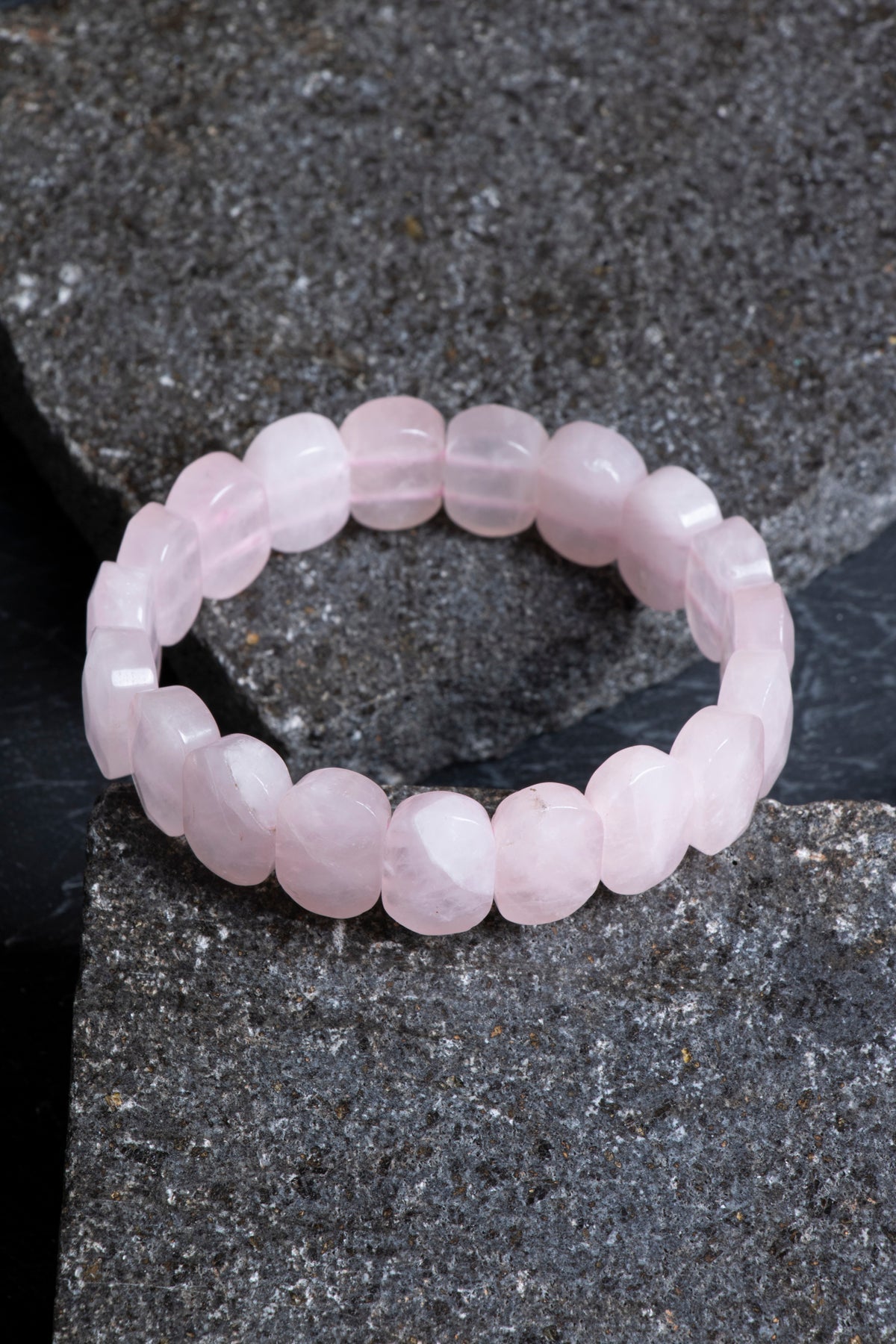 Sertifikalı Pembe Kuvars Geniş Kesim Doğal Taş Bileklik