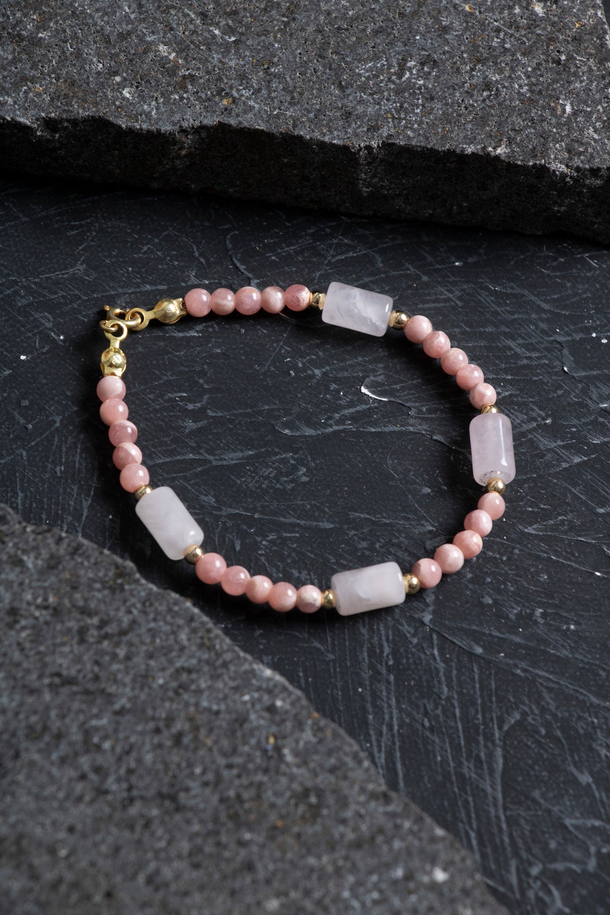 Sertifikalı Rodokrosit, Pembe Kuvars, Hematit Doğal Taş Bileklik 