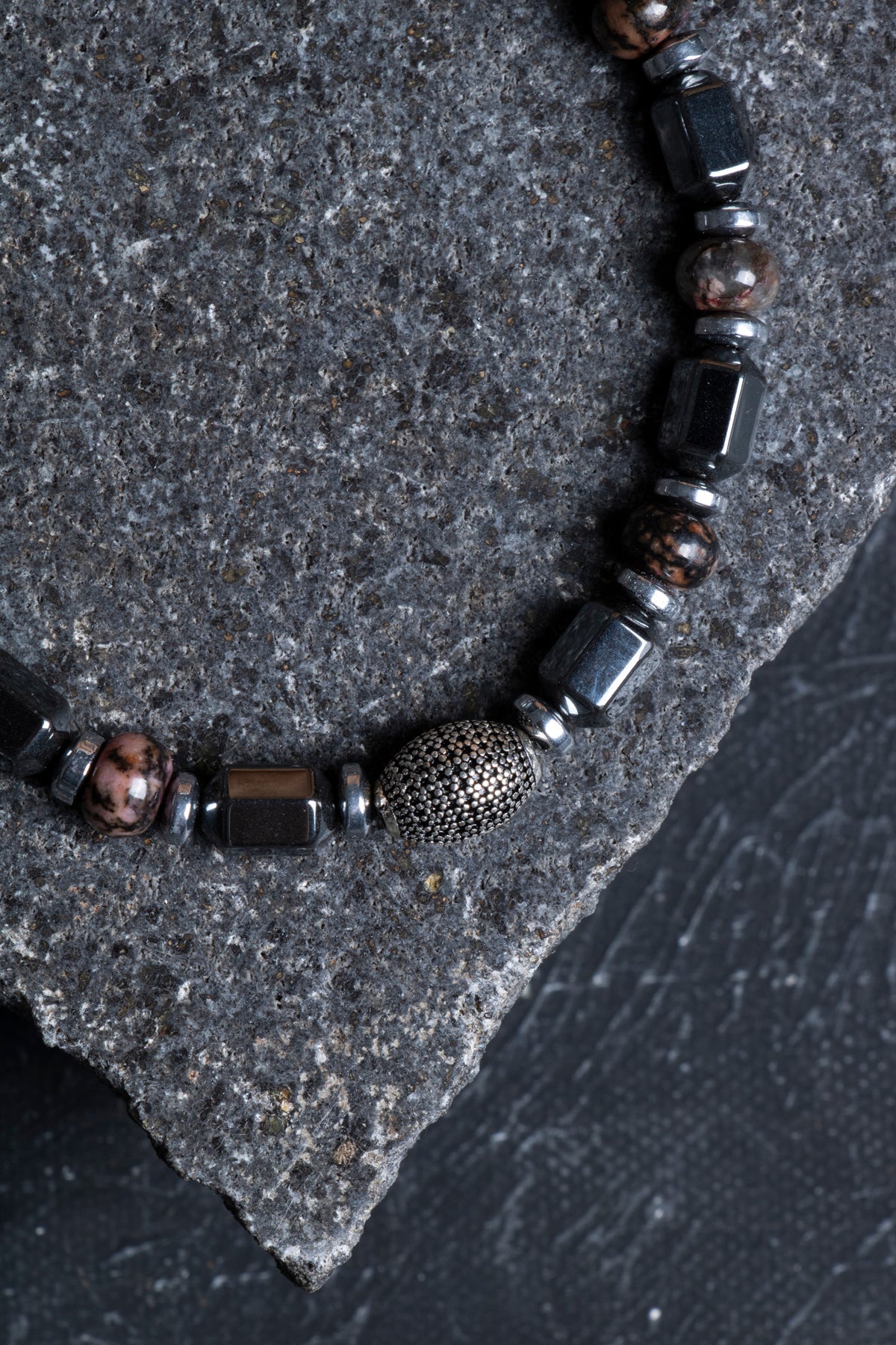 Sertifikalı Rodonit, Hematit Gümüş Aparat Doğal Taş Makrome Bileklik