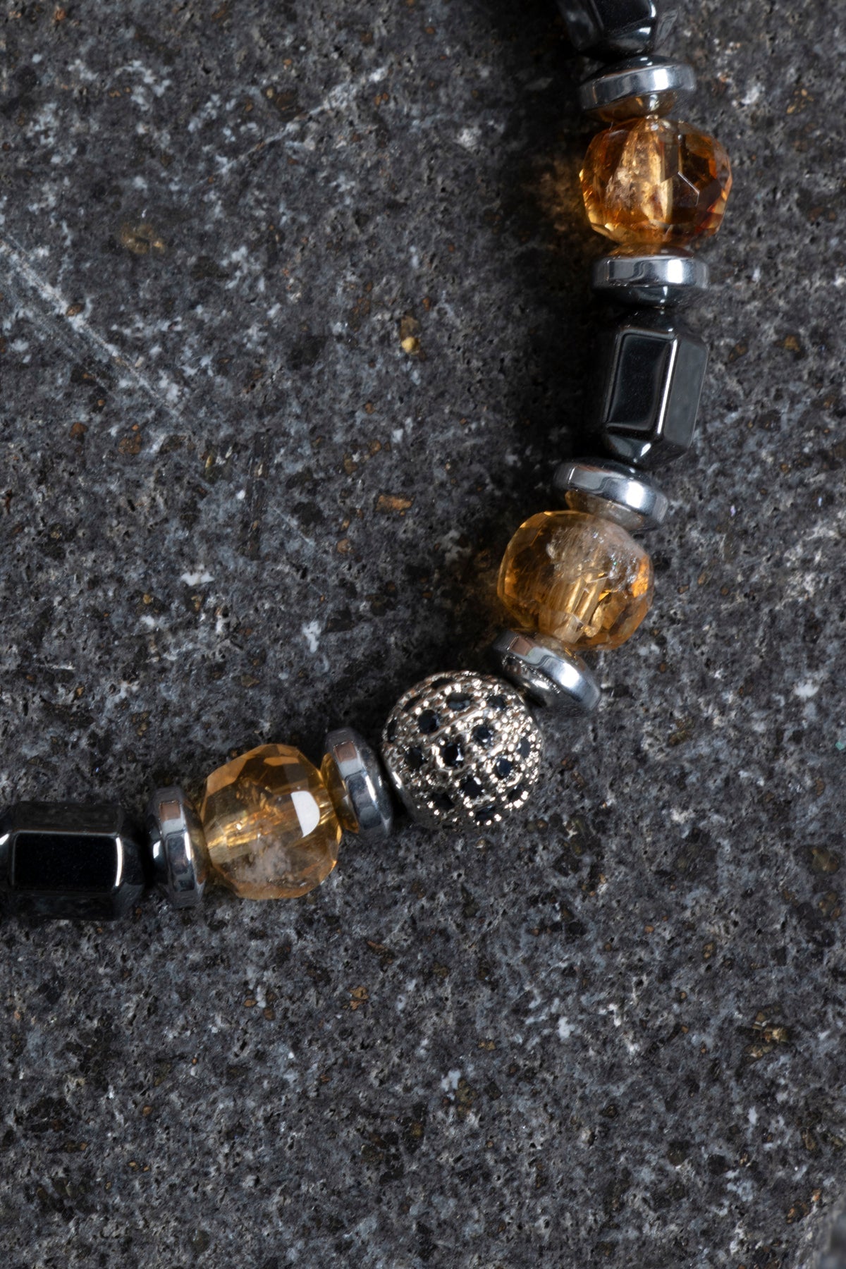 Sertifikalı Sitrin, Hematit Fasetli Doğal Taş Makrome Bileklik