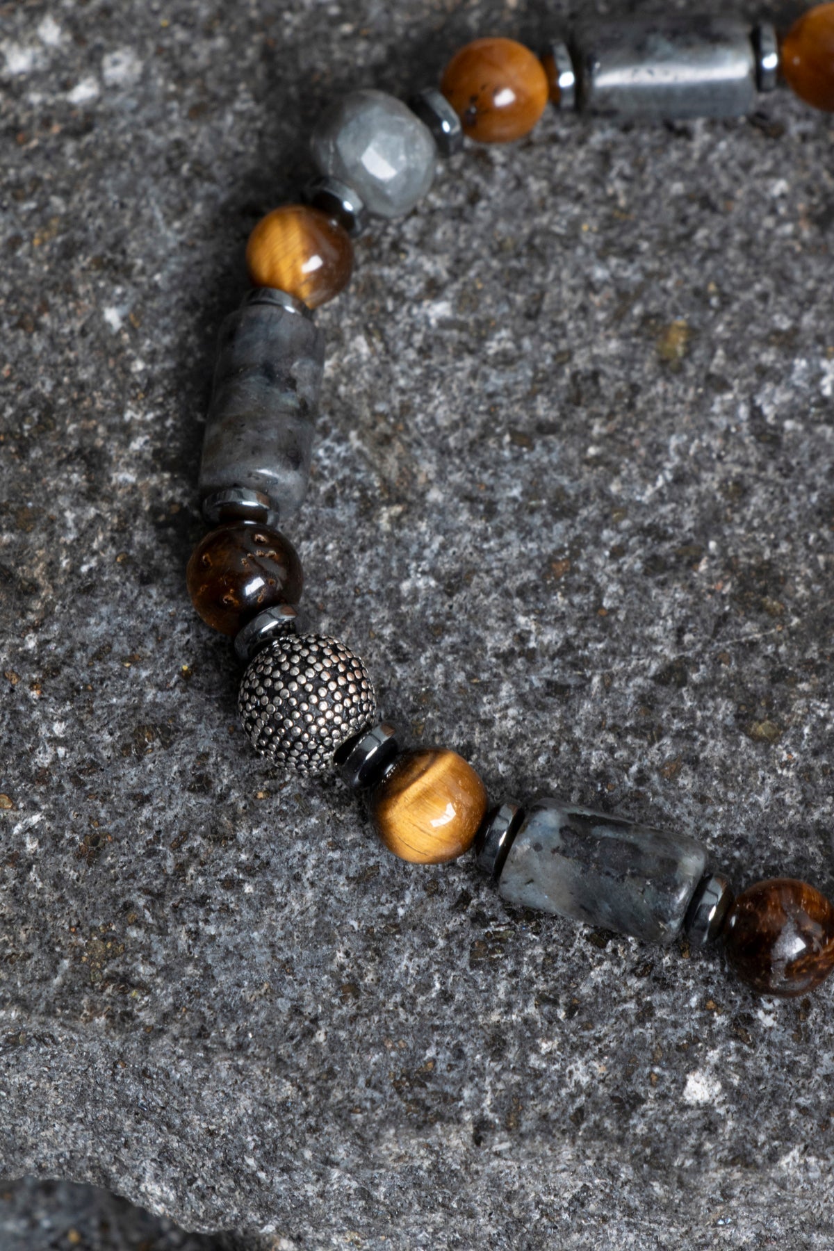 Sertifikalı Spektrolit, Kaplan Gözü, Labradorit, Hematit Gümüş Aparat Doğal Taş Makrome Bileklik