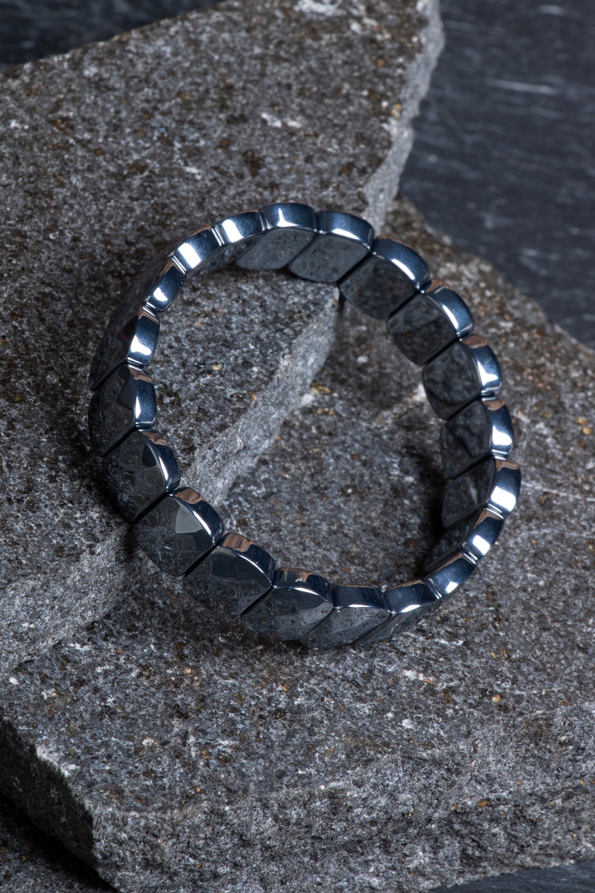 Sertifikalı Trehartz Geniş Kesim Doğal Taş Bileklik