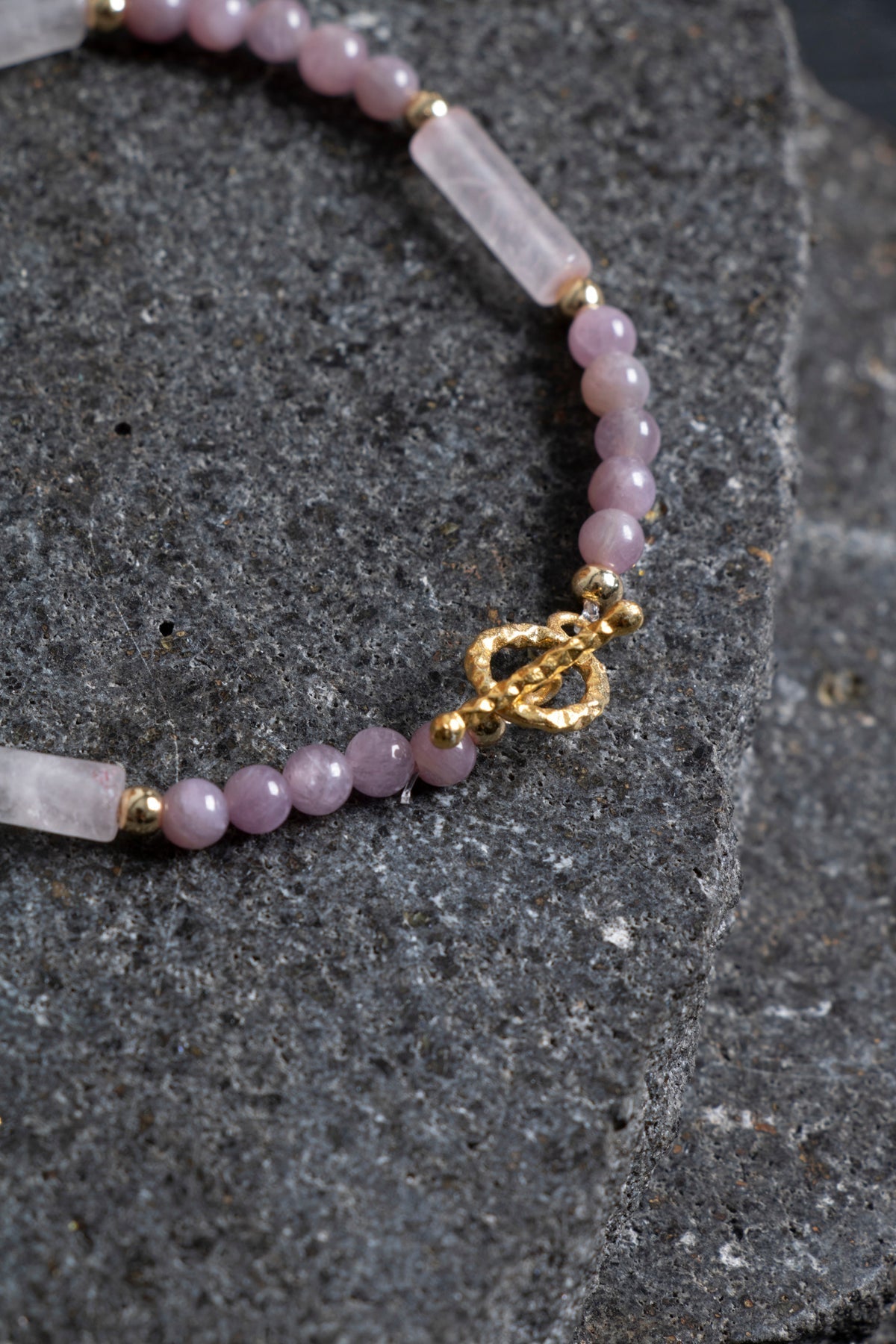 Sertifikalı Yakut, Pembe Kuvars Altın Kaplama Gümüş Kapama Bileklik