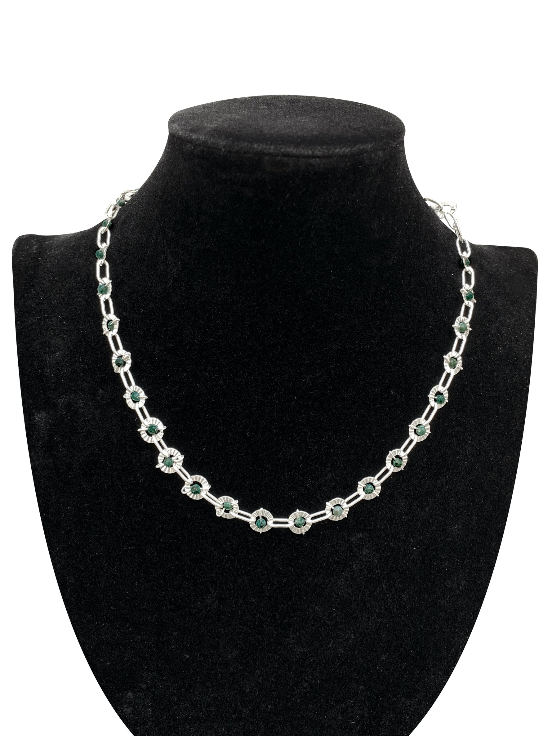 Zümrüt Doğal Taş Gümüş Zincir Kolye