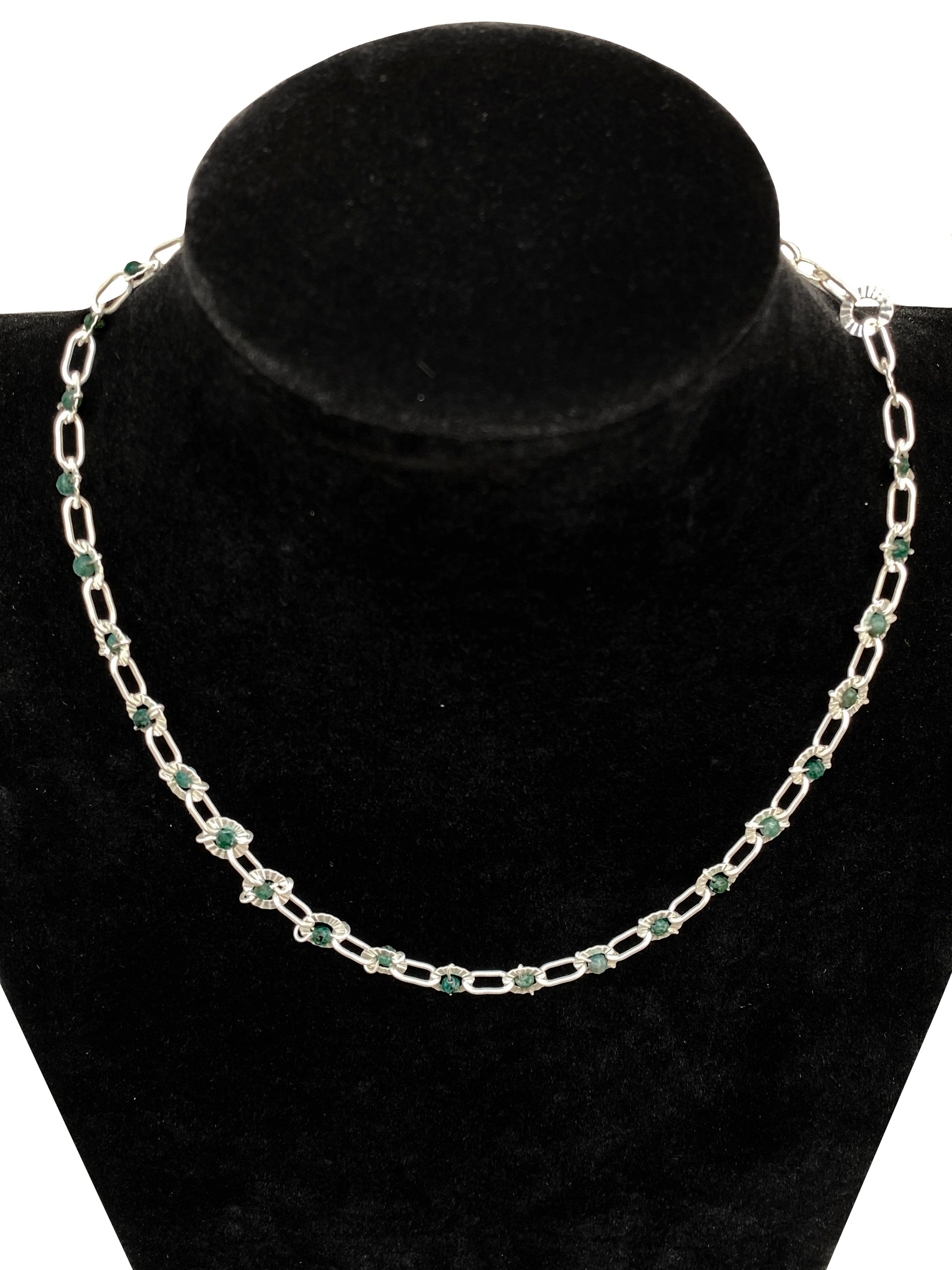 Zümrüt Doğal Taş Gümüş Zincir Kolye